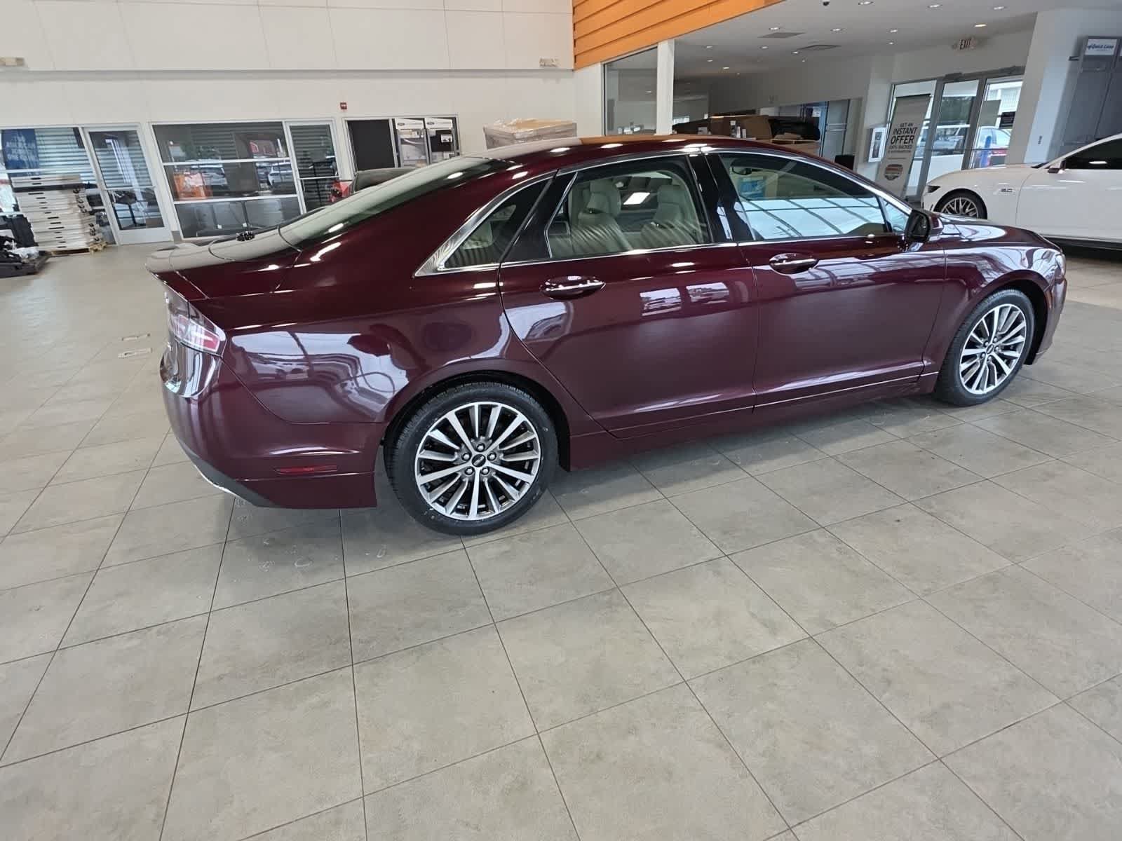 Used 2017 Lincoln MKZ Select w/ Climate Package FWD image 8