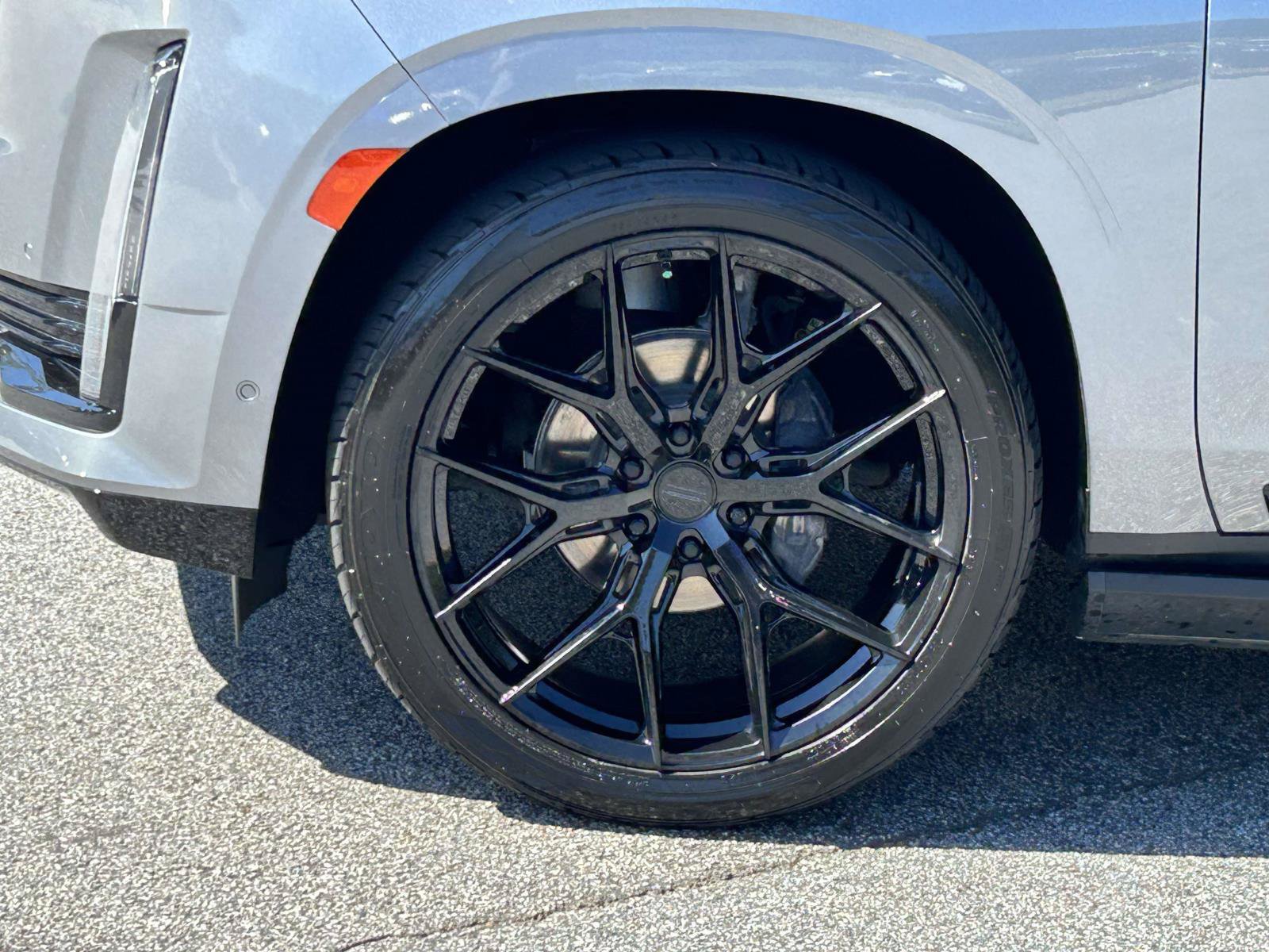 Used 2022 Cadillac Escalade Sport w/ Touring Package AWD/4WD image 9