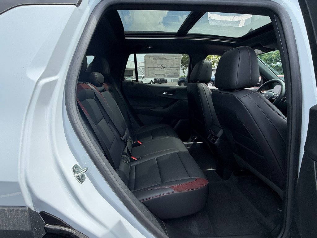 New 2027 Chevrolet Equinox RS w/ Convenience Package III FWD image 13