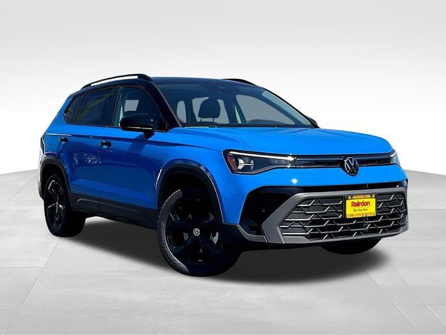 New 2025 Volkswagen Taos SE AWD/4WD image 1