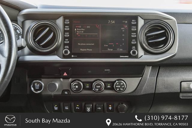 Used 2020 Toyota Tacoma TRD Sport w/ Technology Package RWD image 13