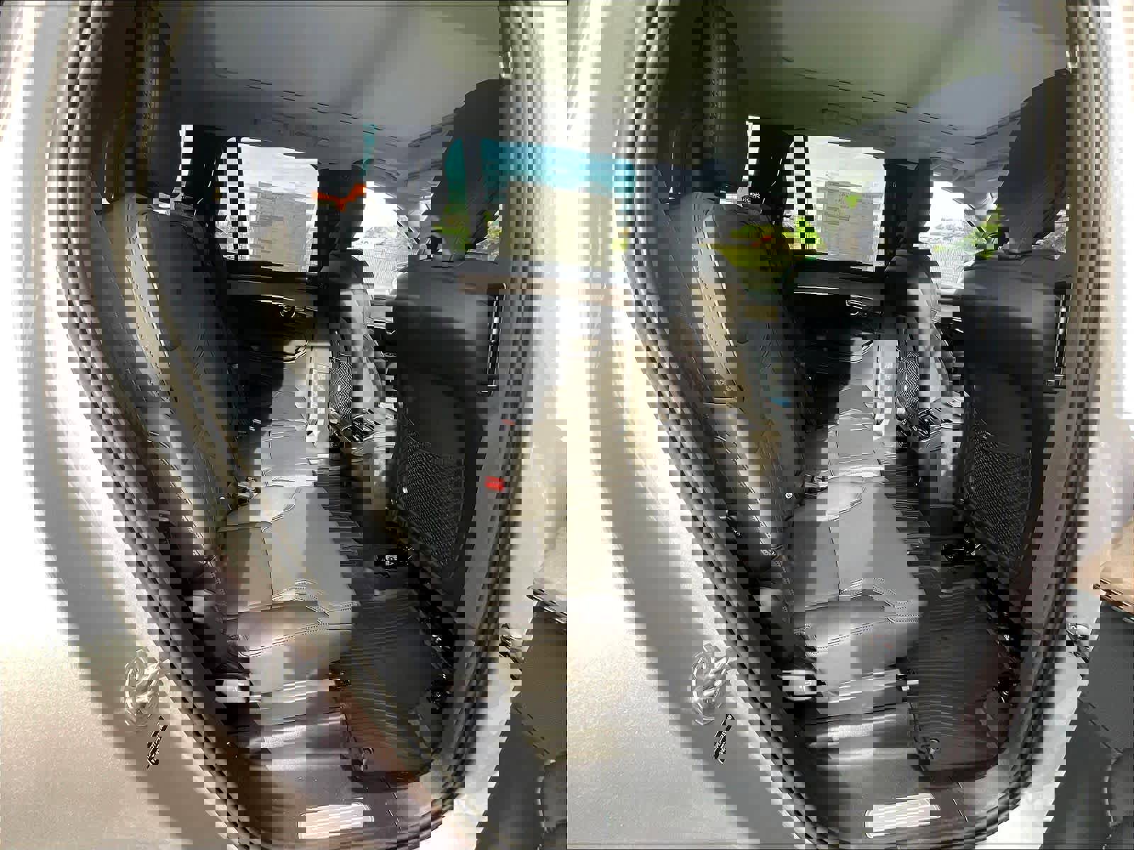 New 2026 Volvo XC90 B5 Plus w/ Protection Package AWD/4WD image 27