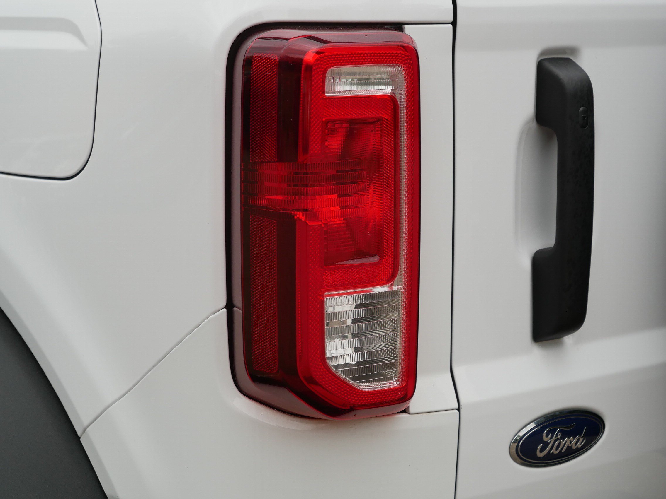 Used 2024 Ford Bronco Black Diamond AWD/4WD image 17