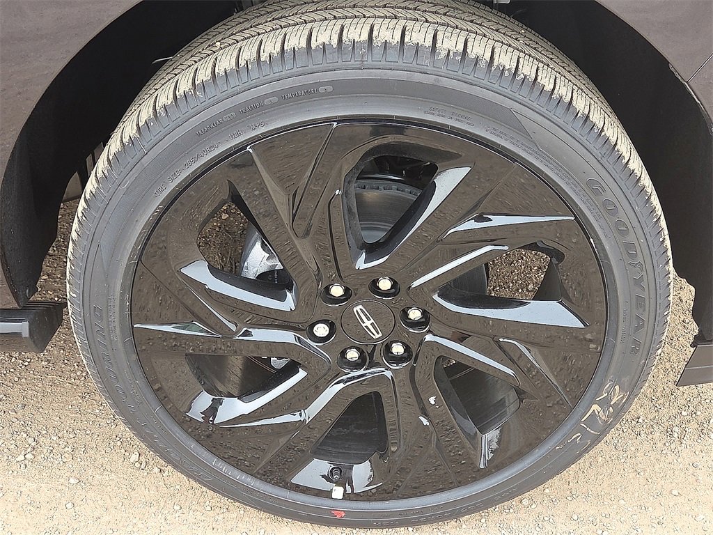 New 2026 Lincoln Navigator L Black Label image 7