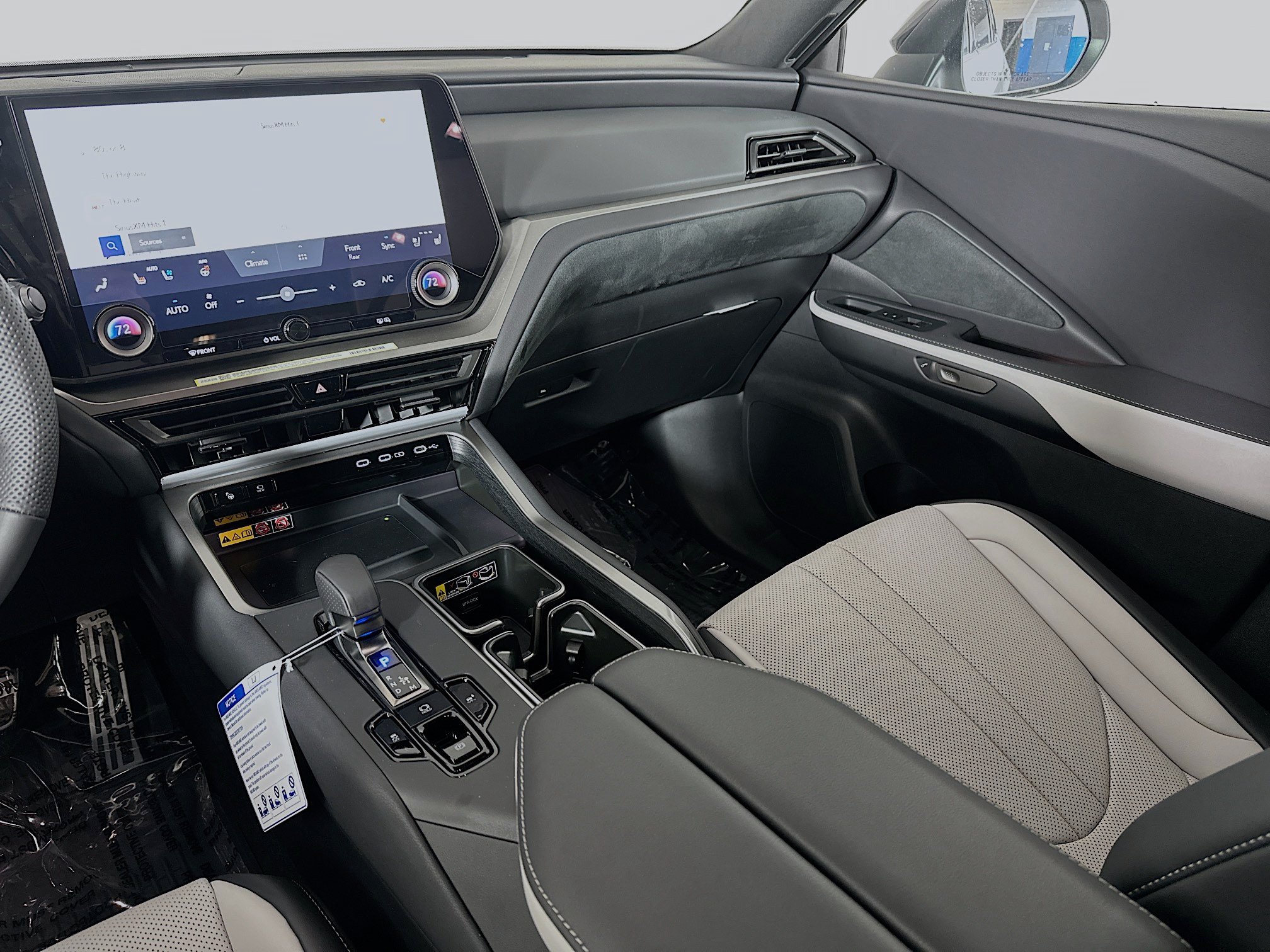 New 2026 Lexus TX 500h AWD w/ Technology Package image 21