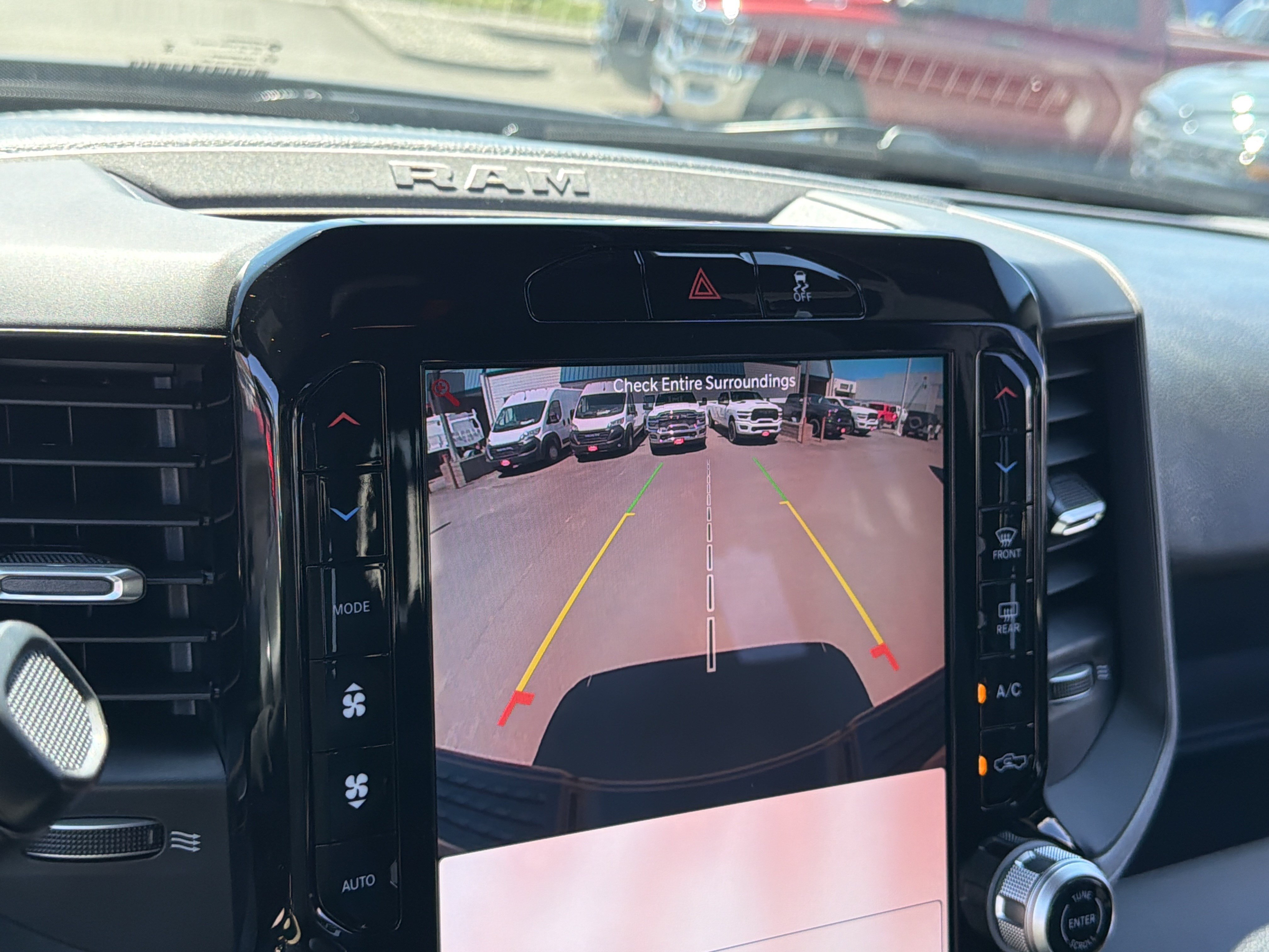 New 2026 RAM 2500 Warlock AWD/4WD image 23