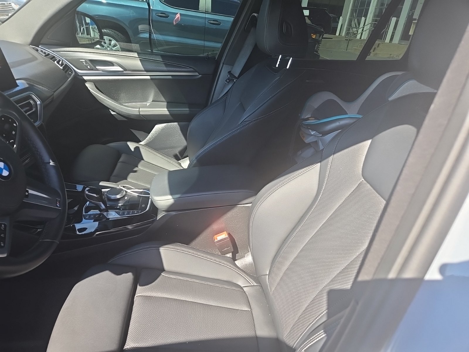 Used 2024 BMW X3 xDrive30i w/ Premium Package AWD/4WD image 11