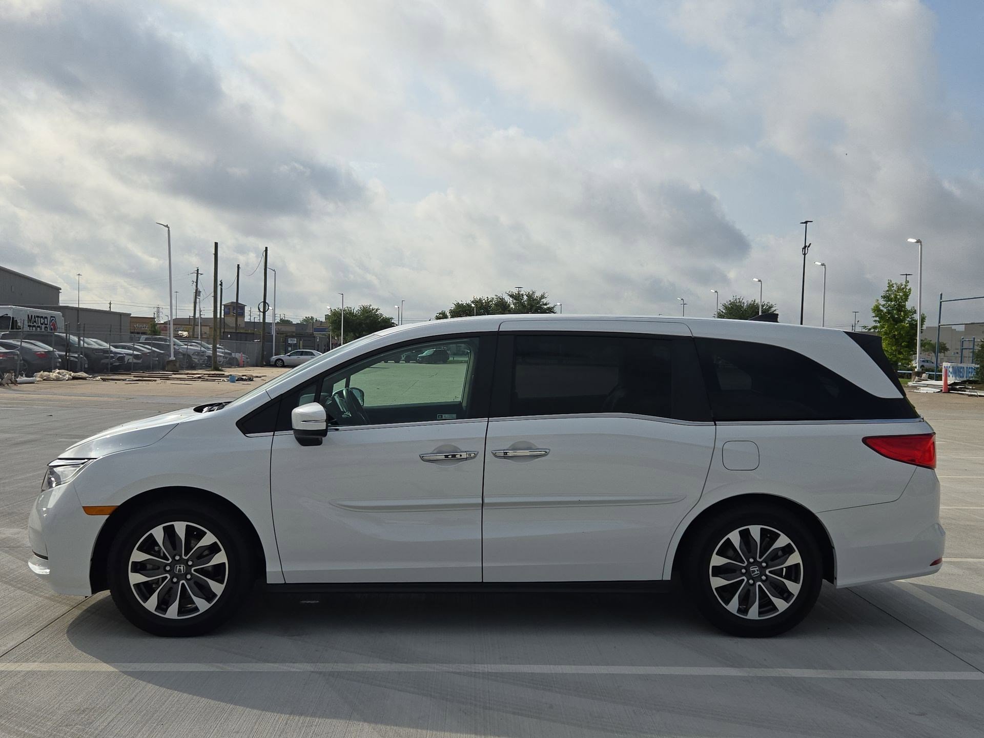 Used 2021 Honda Odyssey EX-L image 7