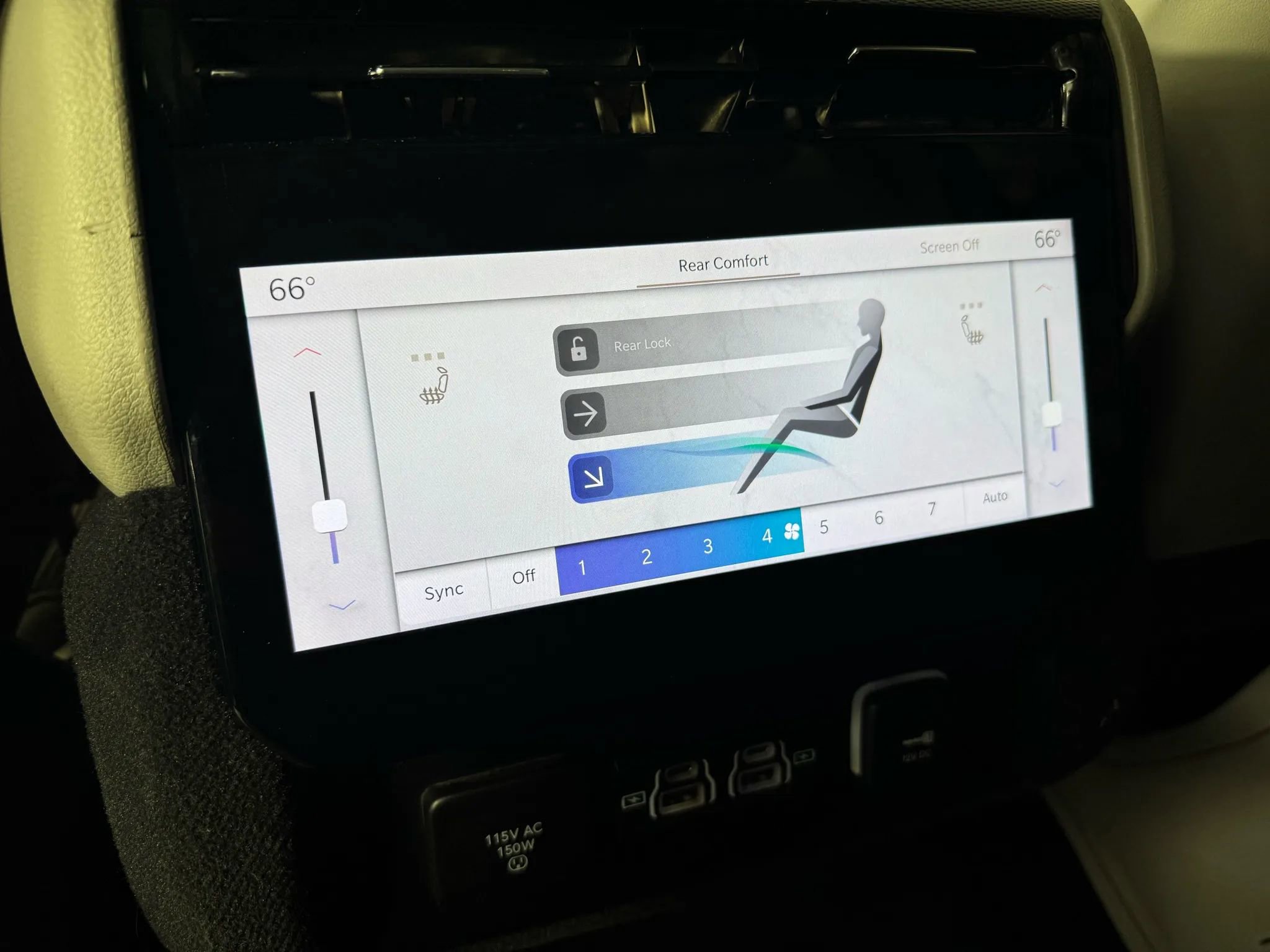 Used 2023 Jeep Grand Wagoneer 4WD w/ Flexible Seating Group image 36