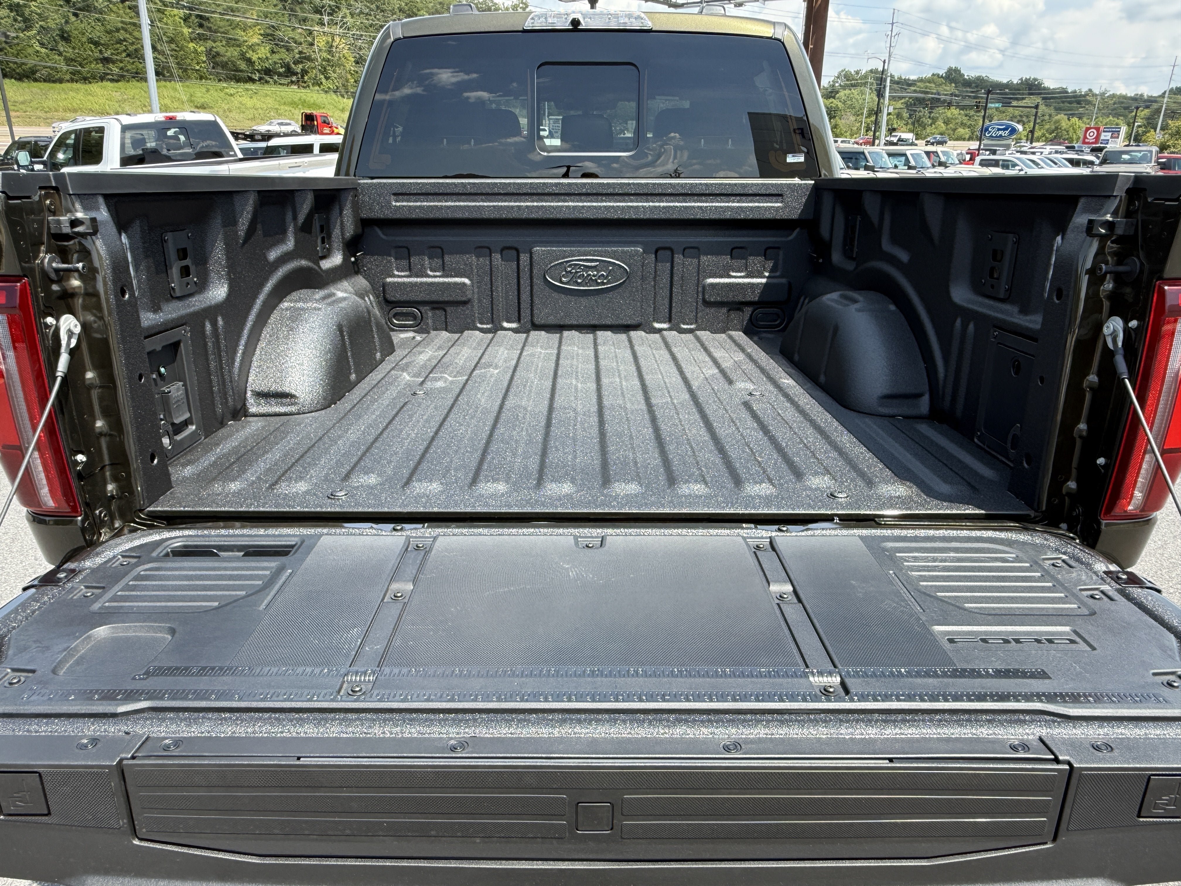 New 2026 Ford F150 Raptor AWD/4WD image 13
