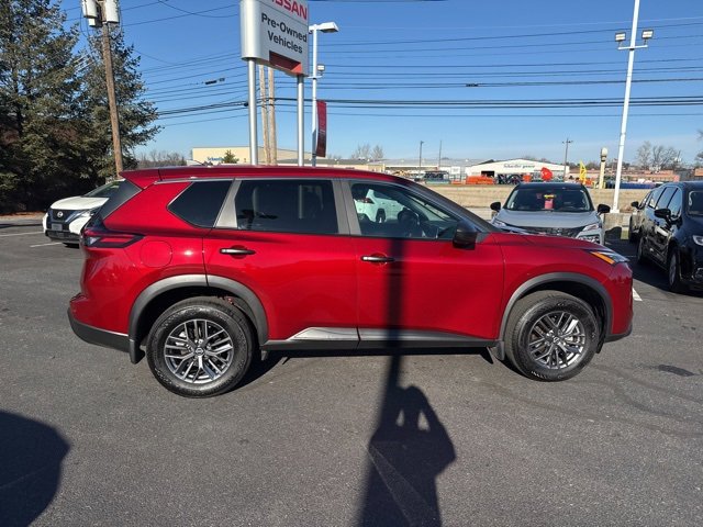 Certified 2025 Nissan Rogue S image 8