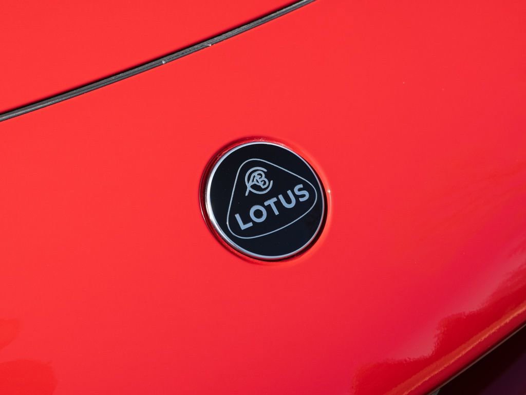 New 2026 Lotus Emira SE RWD image 16