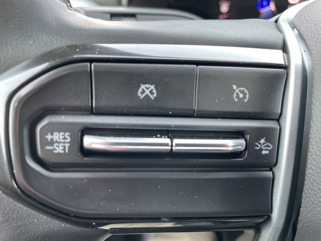Used 2023 Chevrolet Colorado LT w/ LT Convenience Package image 16