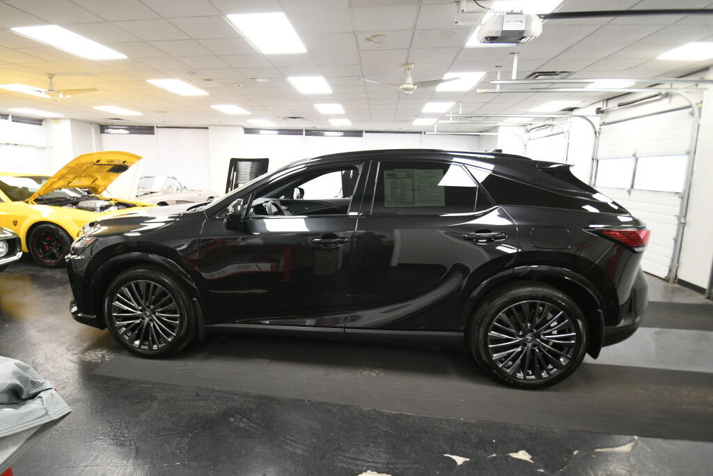 Used 2023 Lexus RX 350 AWD w/ Accessory Package image 5