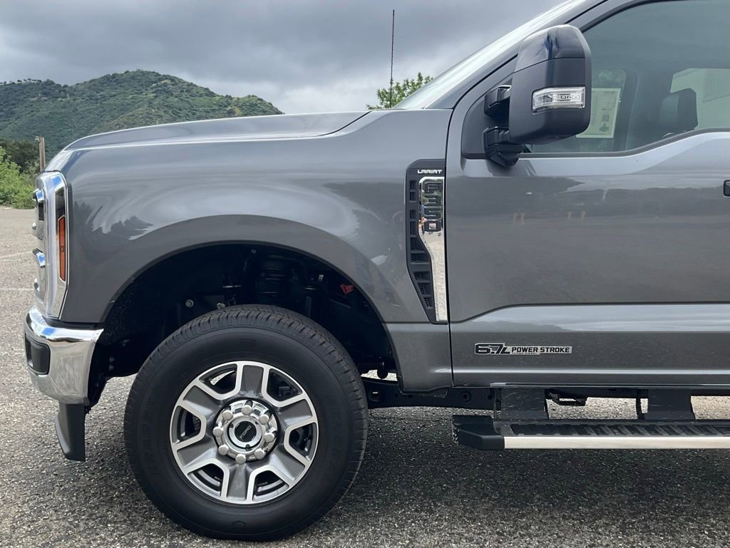 Used 2026 Ford F350 Lariat image 10