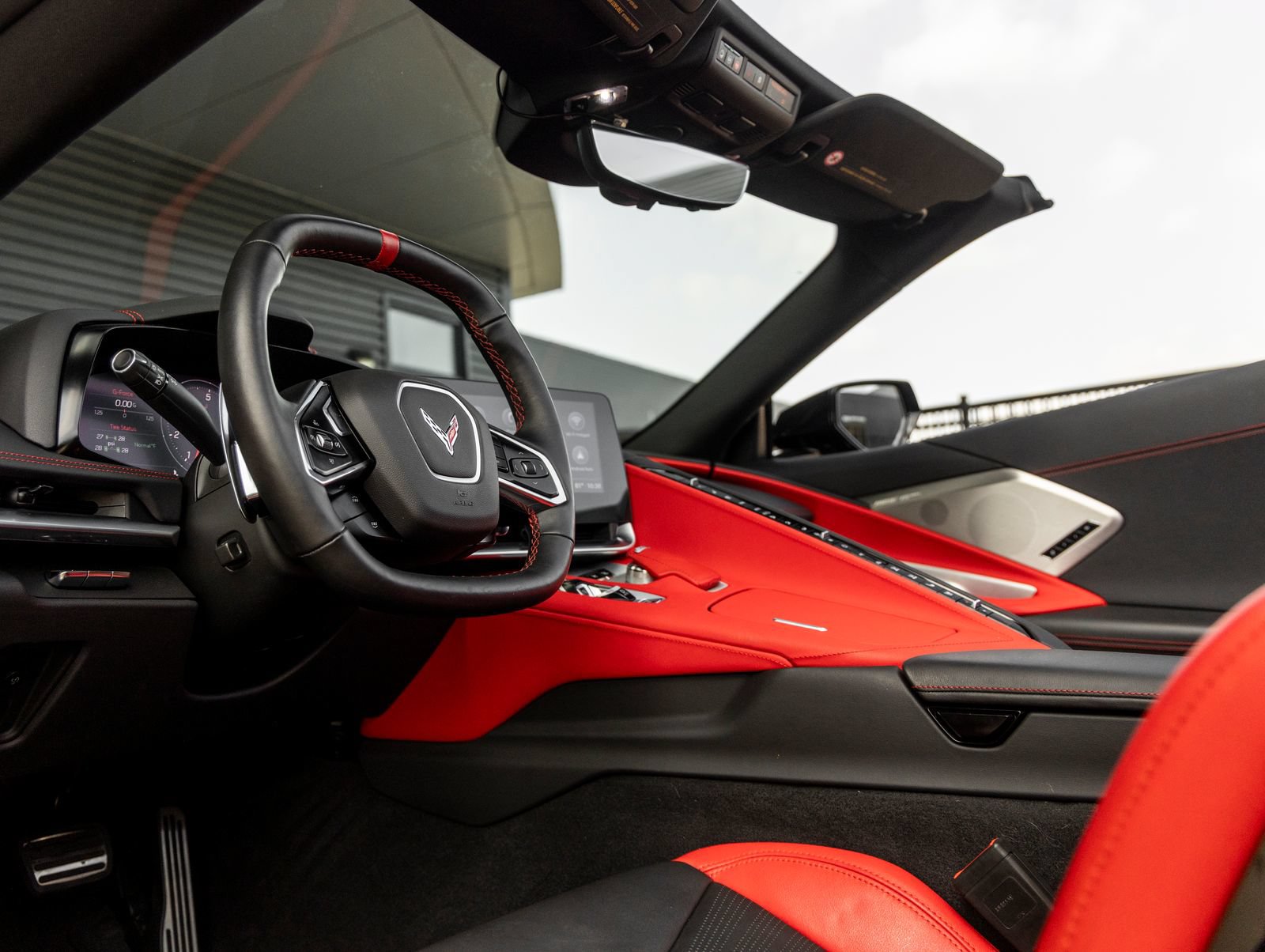 Used 2021 Chevrolet Corvette Stingray Preferred Conv w/ Z51 Performance Package RWD image 24