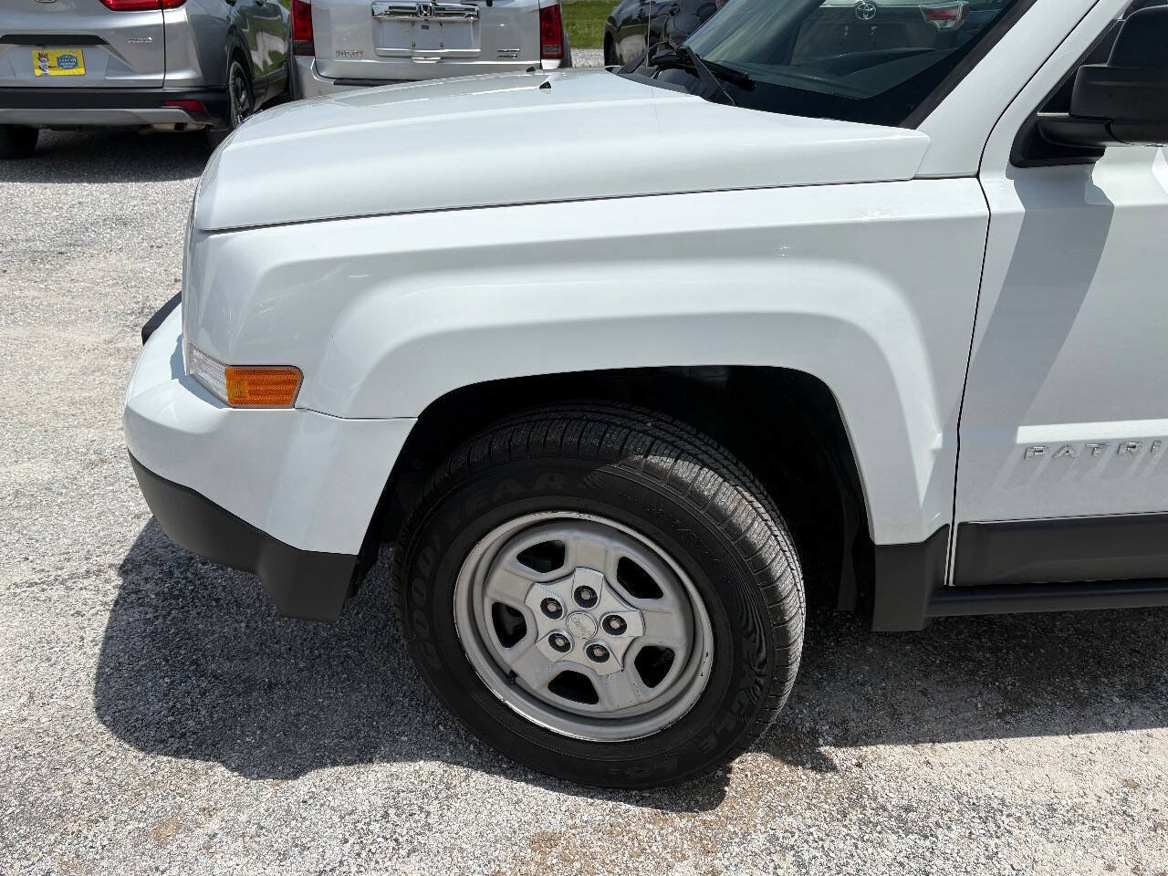 Used 2016 Jeep Patriot Sport w/ Power Value Group AWD/4WD image 19