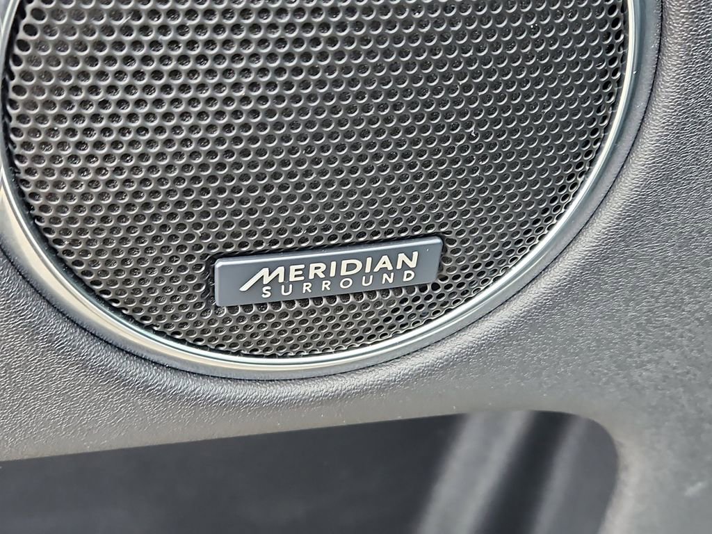 Used 2024 Land Rover Discovery Sport Dynamic SE image 20