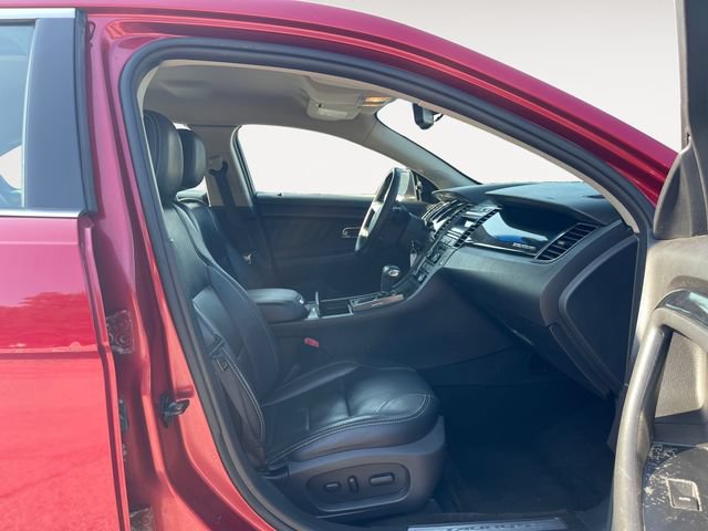Used 2012 Ford Taurus Limited FWD image 15