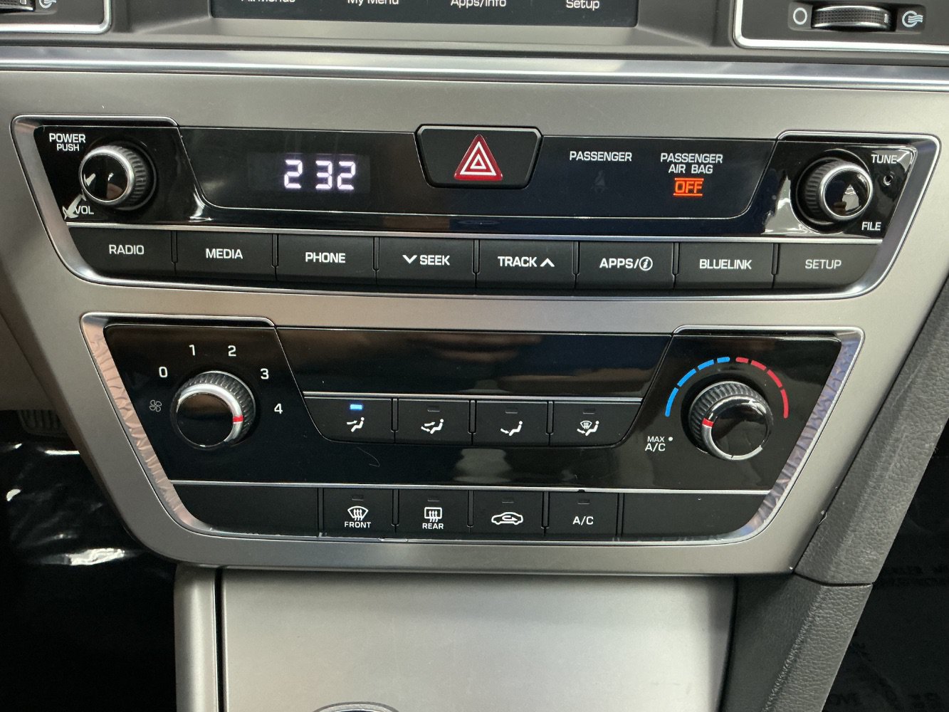 Used 2017 Hyundai Sonata SE FWD image 35