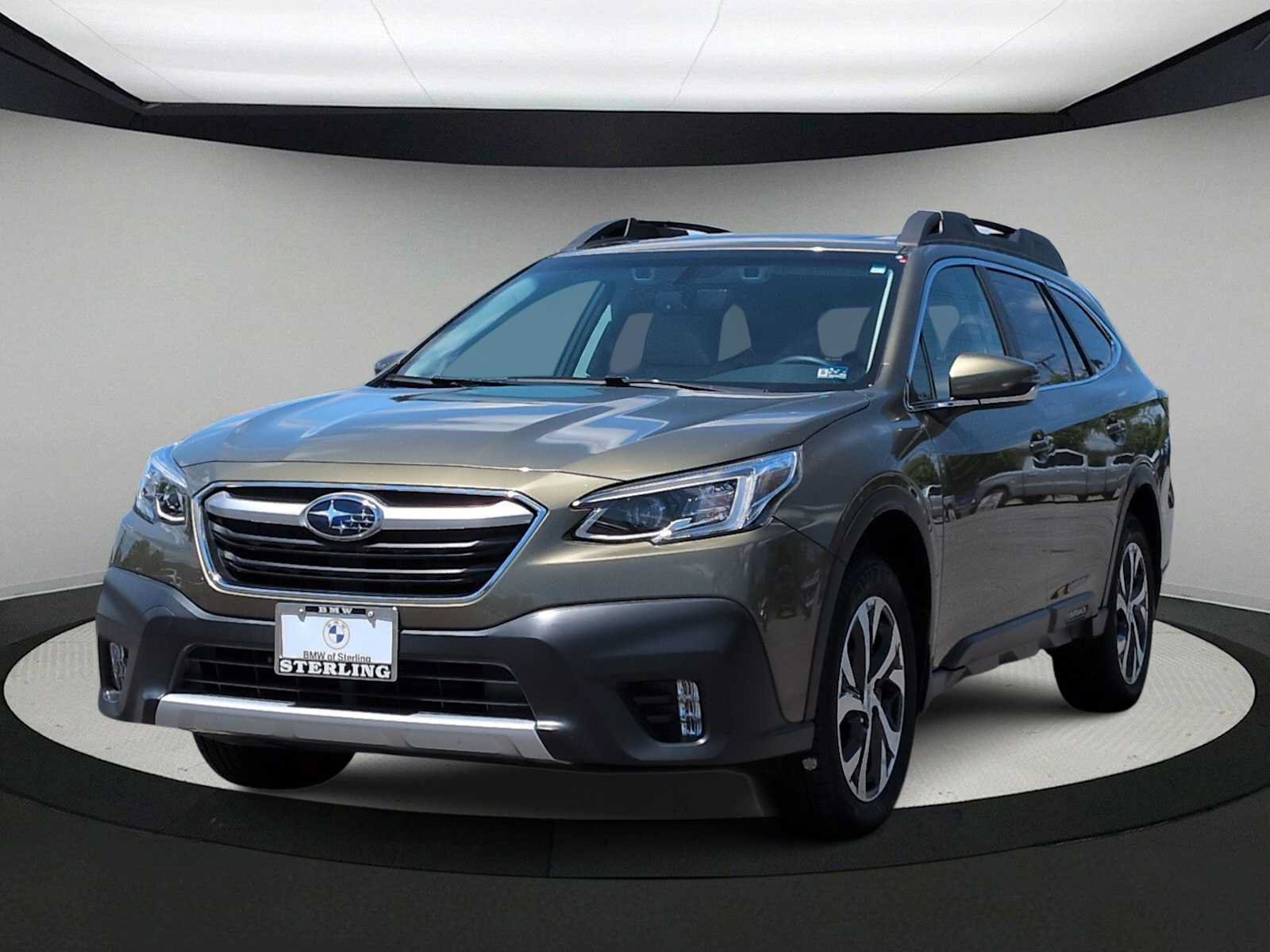 Used 2020 Subaru Outback Limited w/ Popular Package #2 AWD/4WD image 4