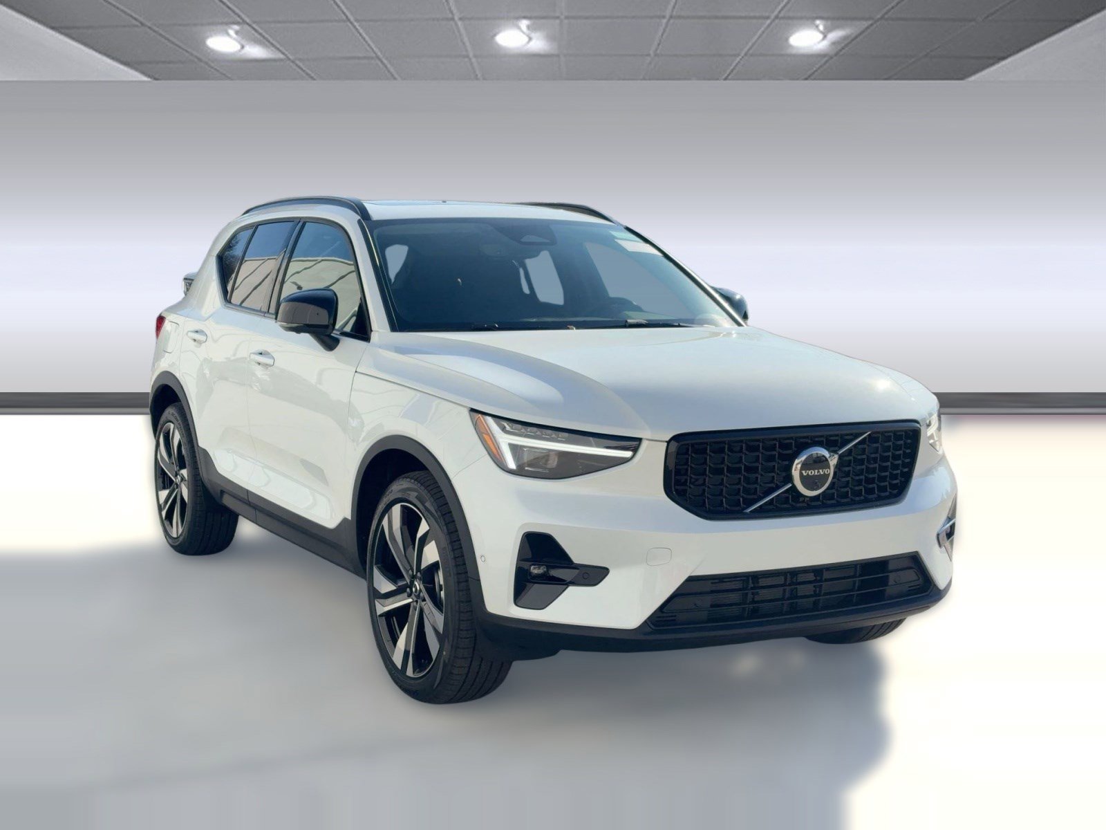 New 2026 Volvo XC40 B5 Ultra w/ Climate Package image 7