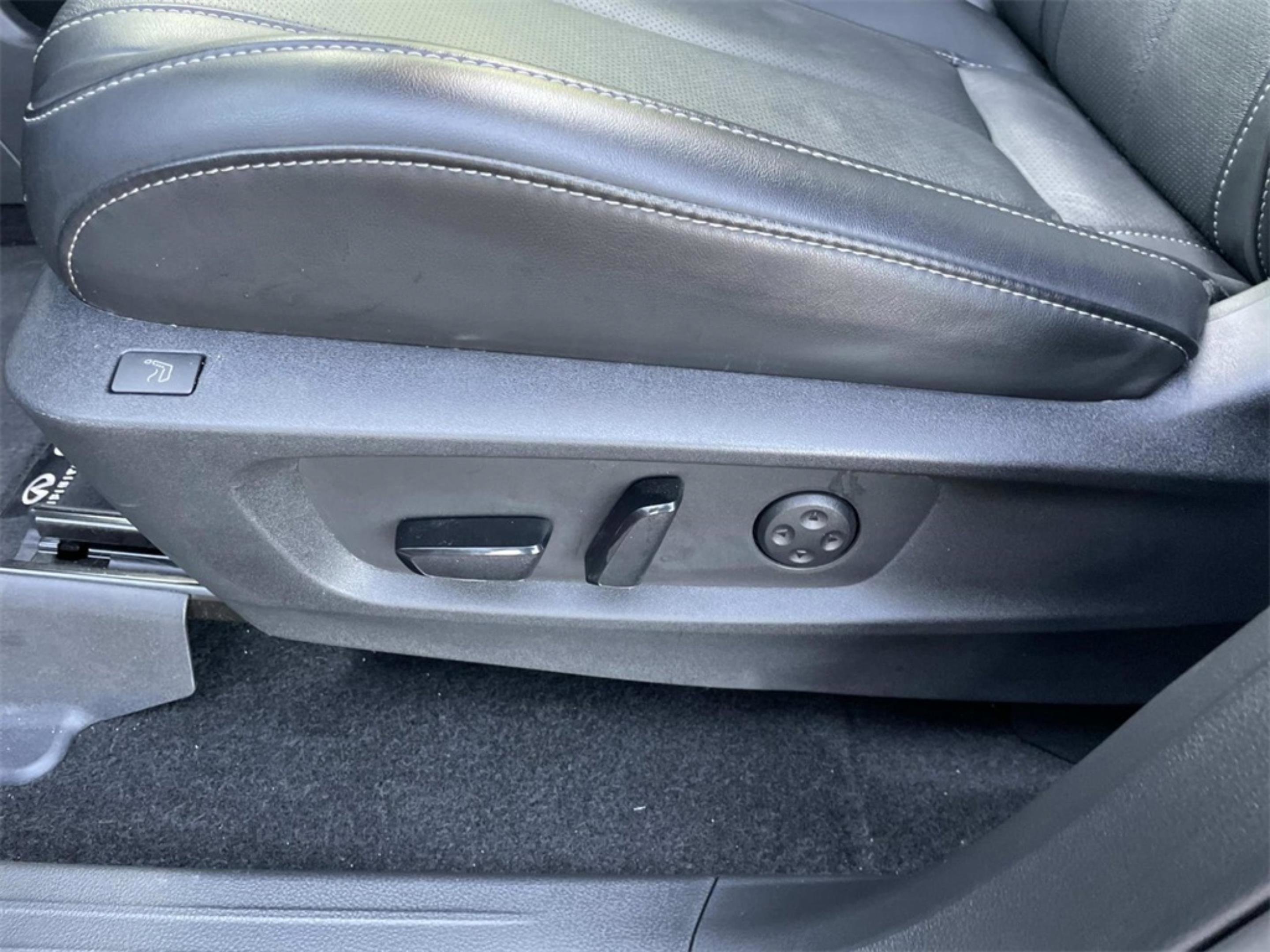 Used 2025 INFINITI QX60 Sensory w/ Vision Package image 20