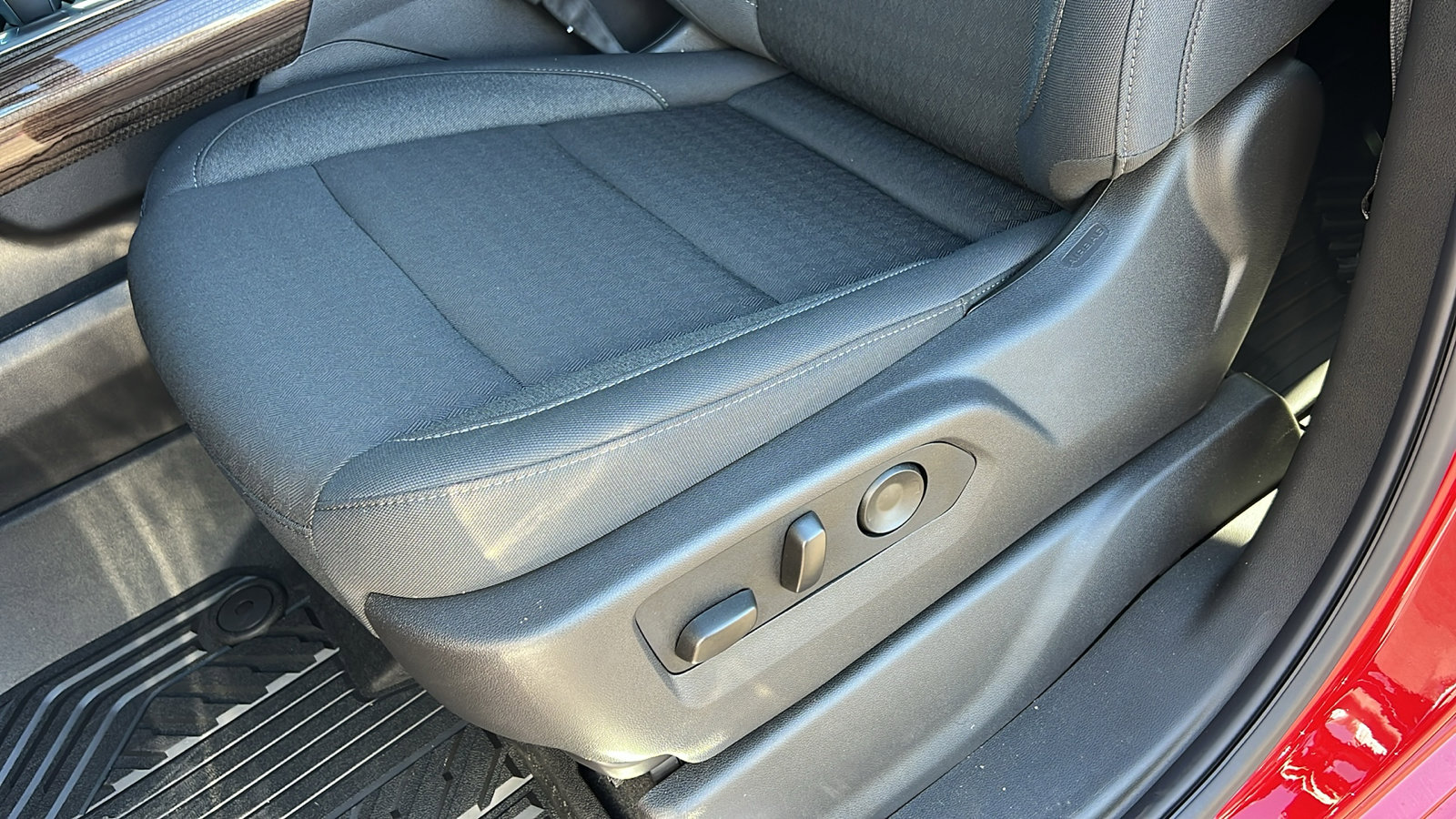 New 2026 Chevrolet Silverado 1500 LT Trail Boss w/ Convenience Package II image 22