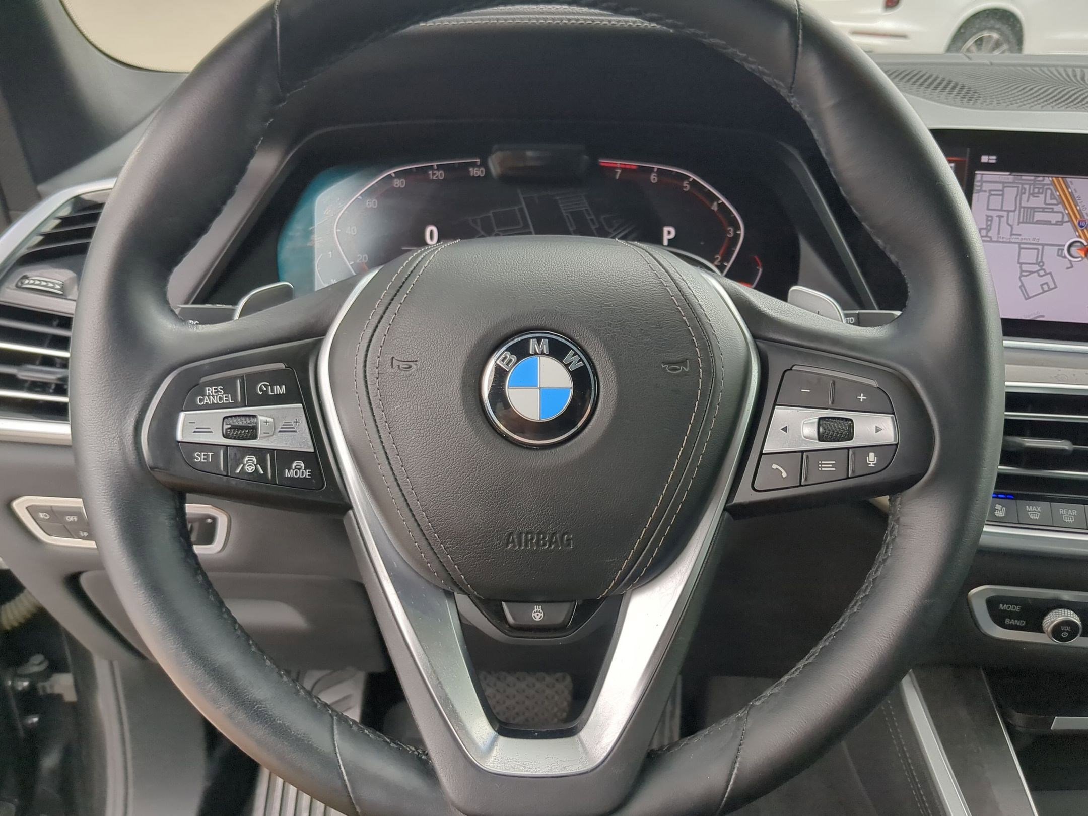 Used 2020 BMW X5 xDrive40i w/ Executive Package AWD/4WD image 13