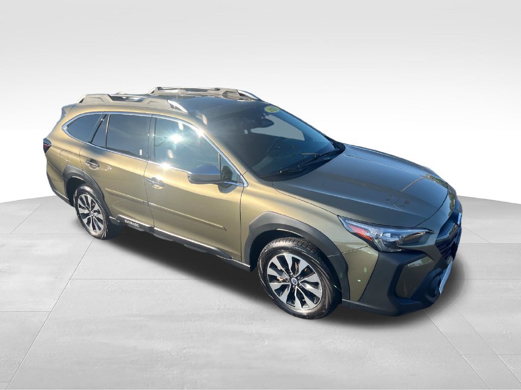 Used 2025 Subaru Outback Touring XT AWD/4WD image 9