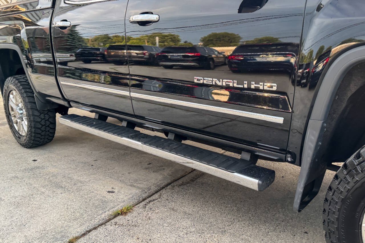 Used 2016 GMC Sierra 2500 Denali AWD/4WD image 14