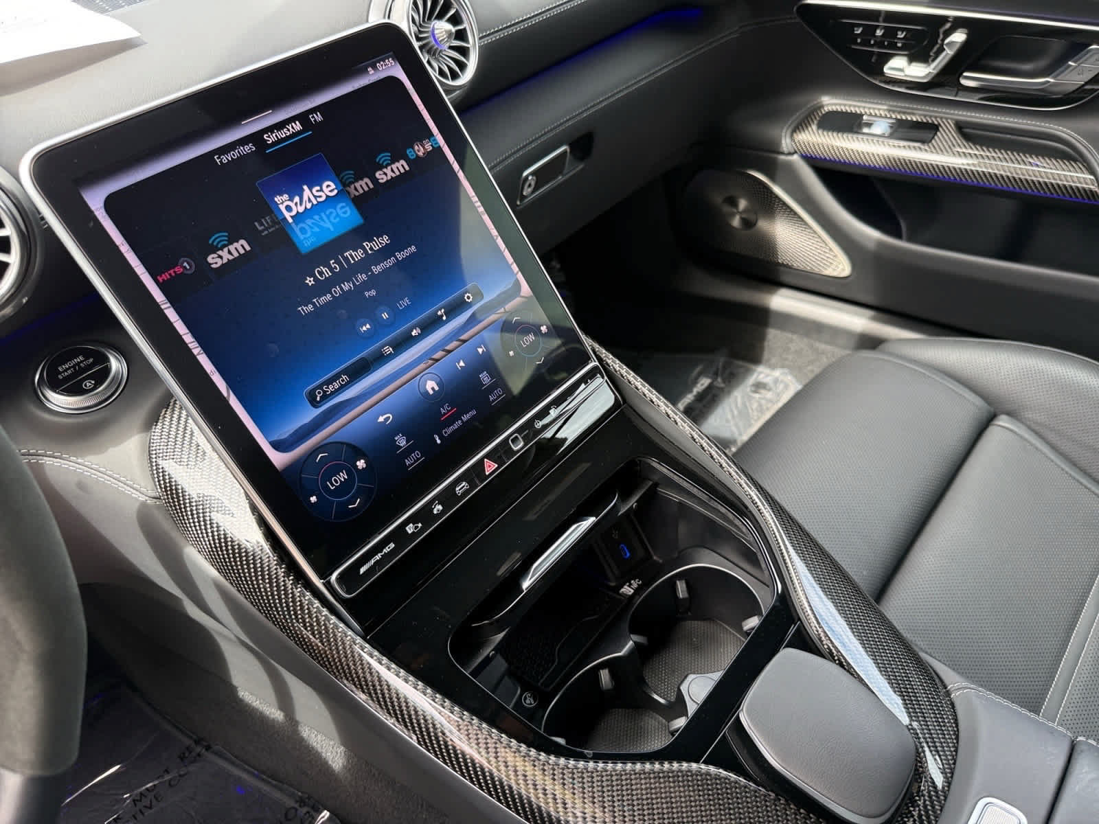 Certified 2023 Mercedes-Benz SL 63 AMG 4MATIC w/ Driver Assistance Package image 17