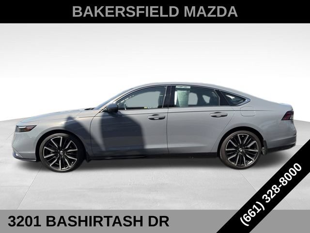 Used 2023 Honda Accord Touring image 2