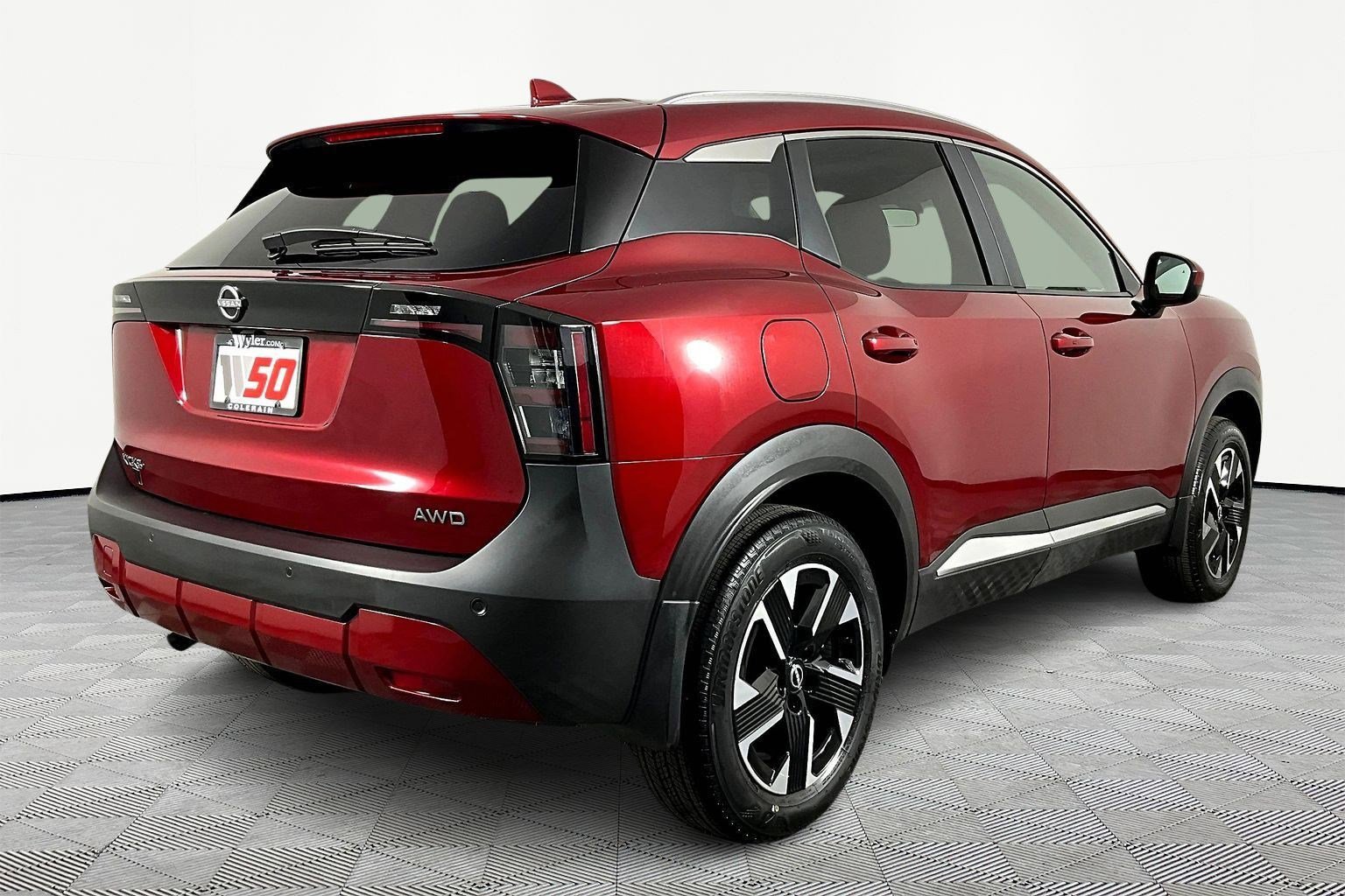 Certified 2025 Nissan Kicks SV w/ SV Premium Package image 7