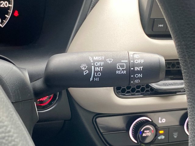 Used 2024 Honda HR-V LX image 22