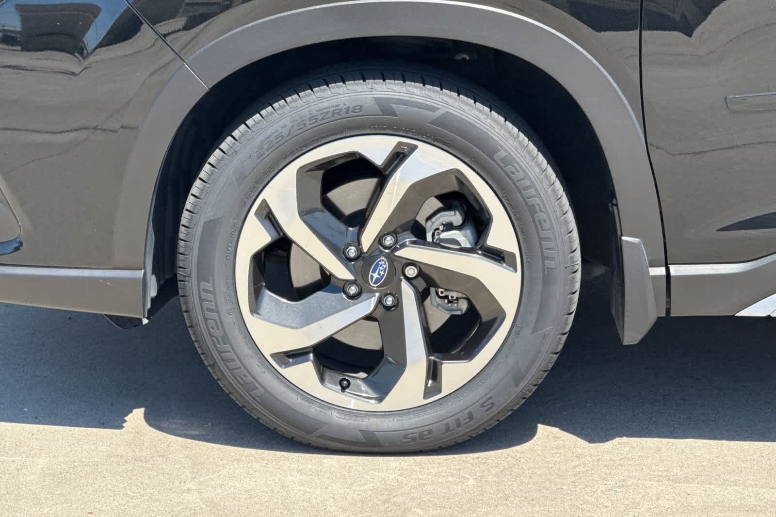 Certified 2024 Subaru Forester Touring AWD/4WD image 26