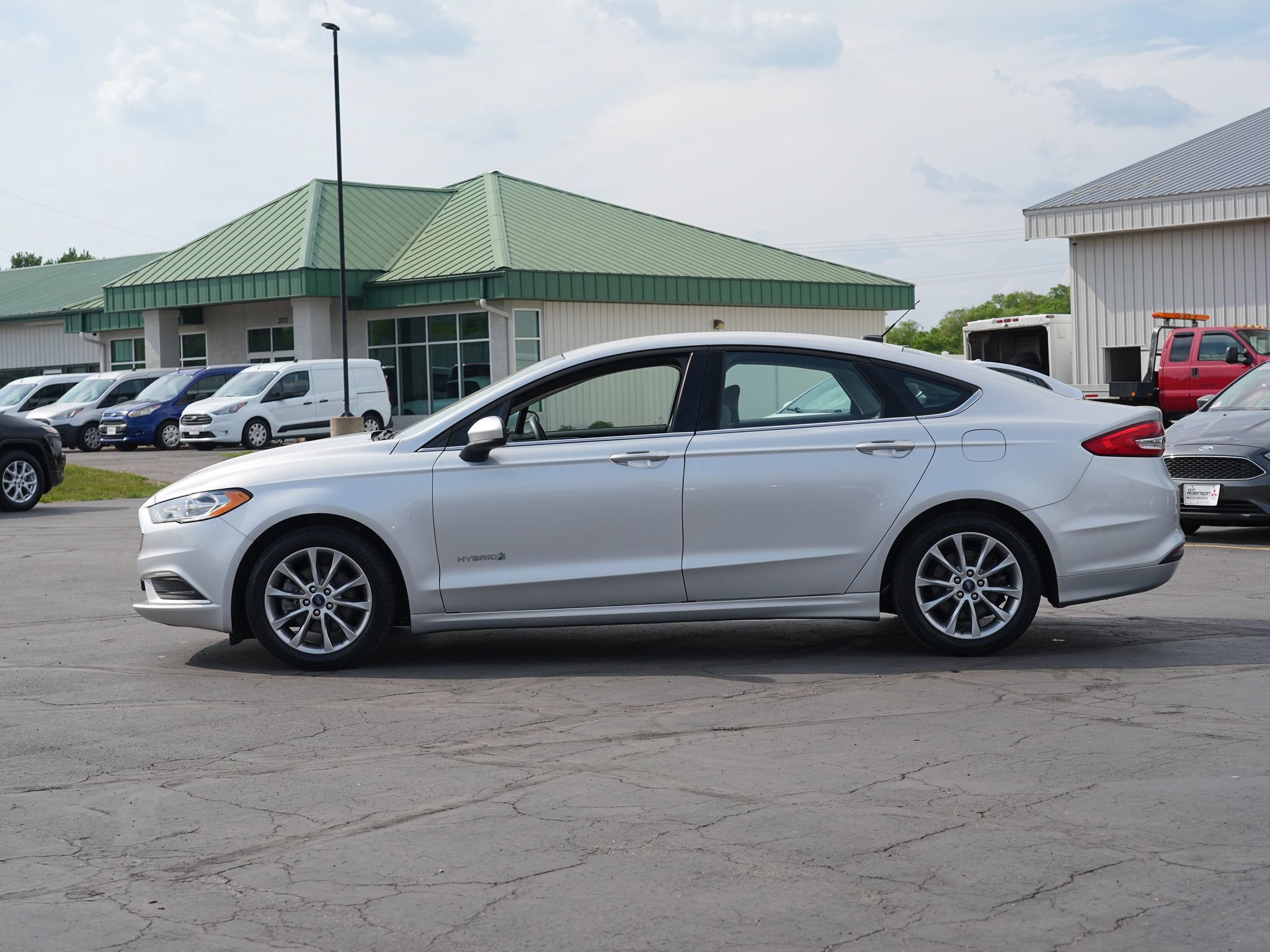 Used 2017 Ford Fusion S FWD image 7