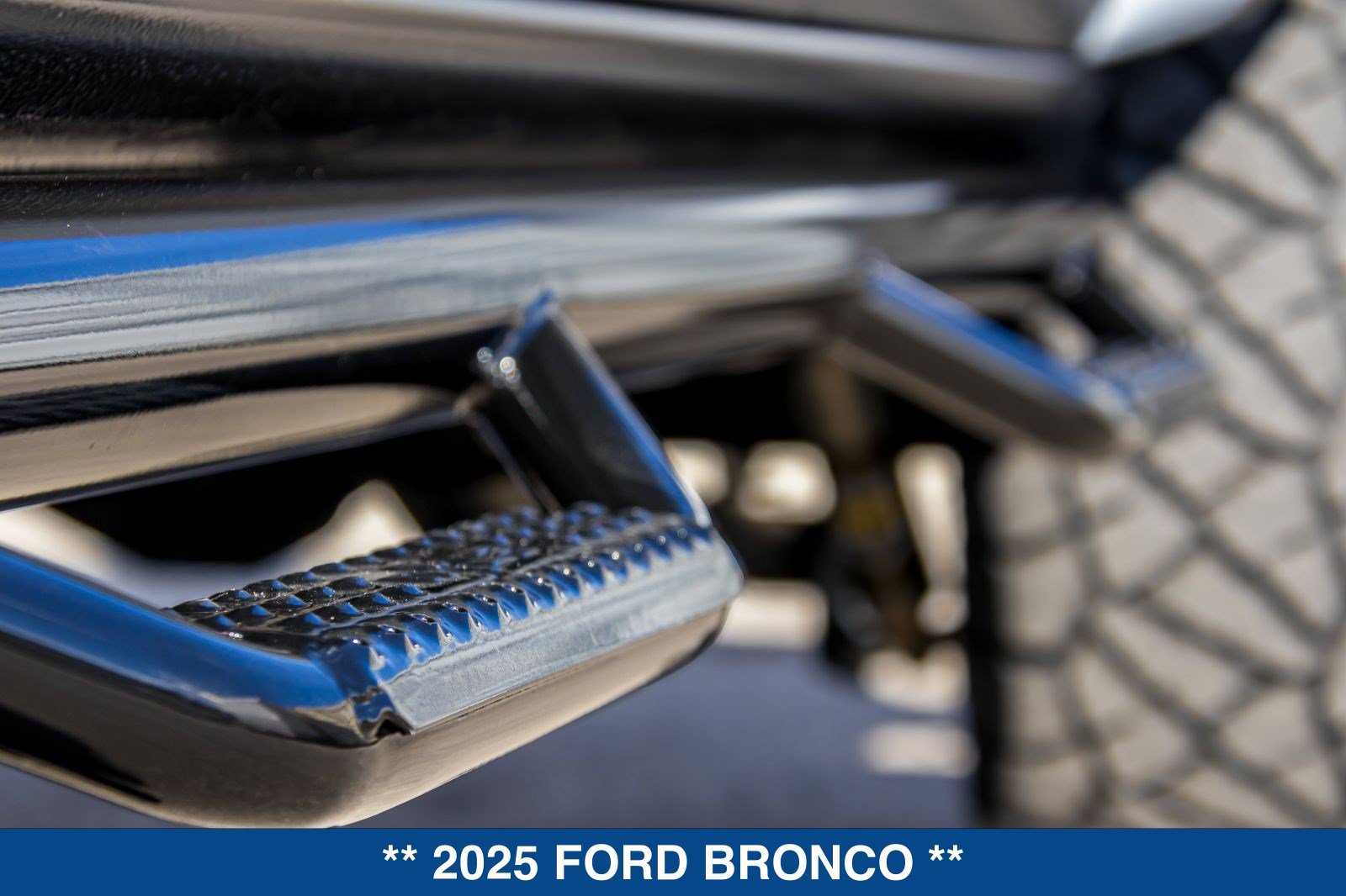 Used 2025 Ford Bronco Badlands AWD/4WD image 21