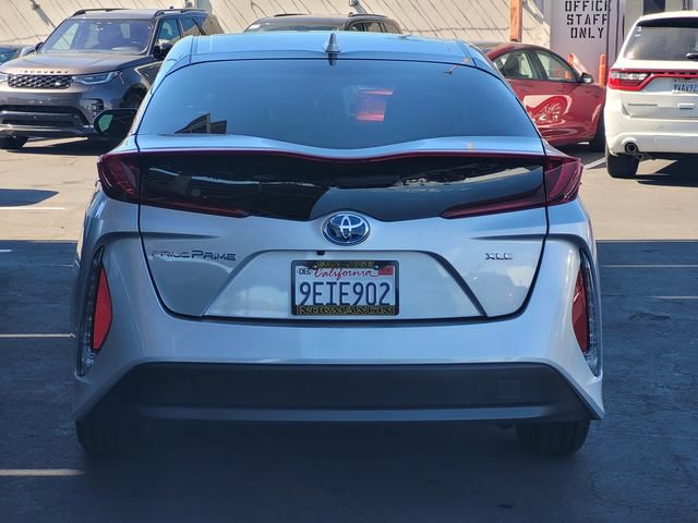 Used 2022 Toyota Prius Prime XLE FWD image 5
