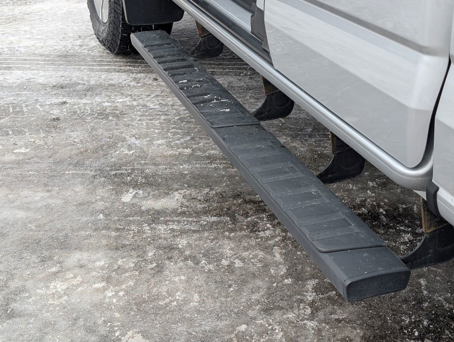 Used 2020 Chevrolet Colorado Z71 image 32