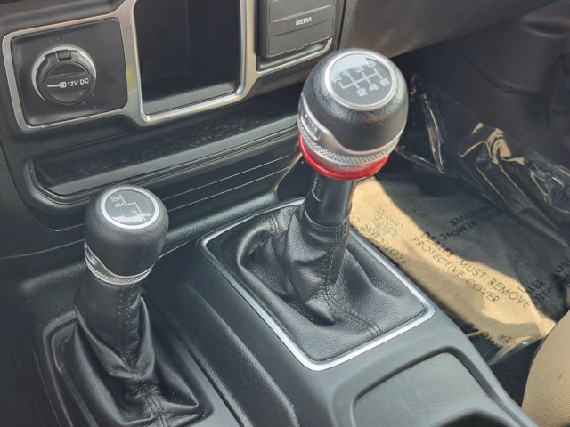 Used 2021 Jeep Wrangler Unlimited Sport AWD/4WD image 12