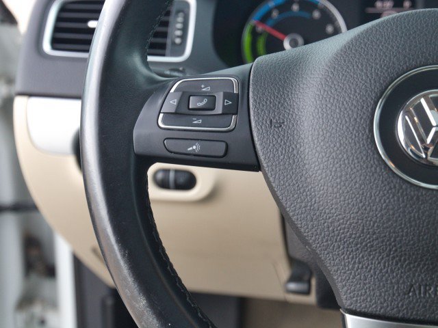 Used 2013 Volkswagen Jetta SEL FWD image 19