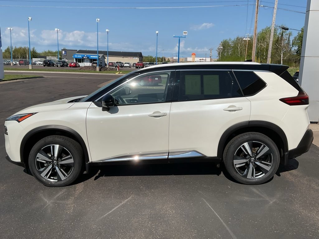 Used 2023 Nissan Rogue SL AWD/4WD image 8