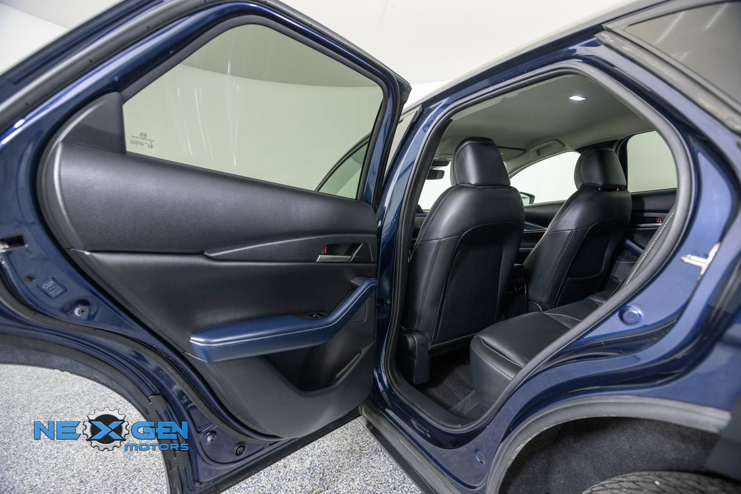 Used 2021 MAZDA CX-30 AWD 2.5 S w/ Select Package image 25
