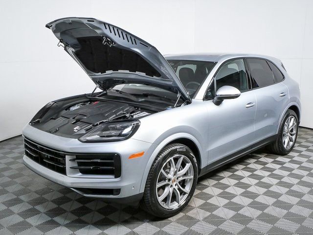 New 2026 Porsche Cayenne image 35