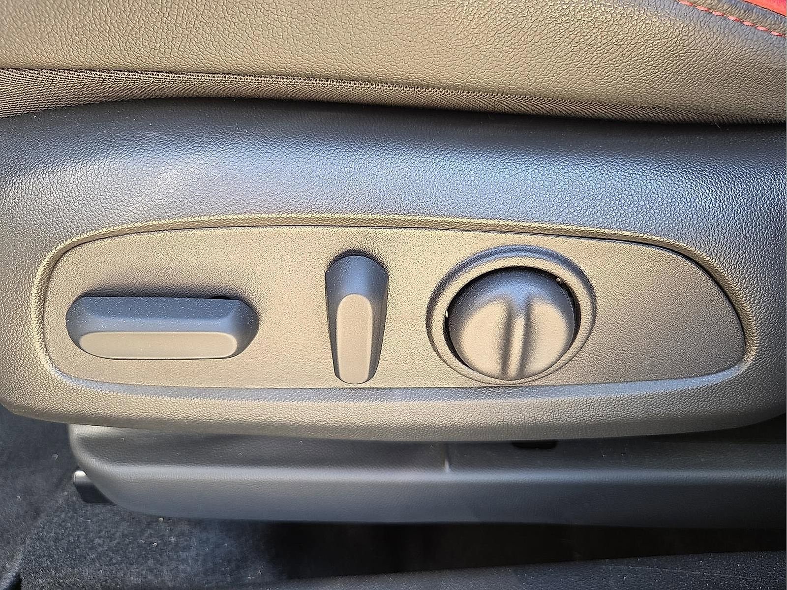 Used 2026 Chevrolet TrailBlazer RS image 16