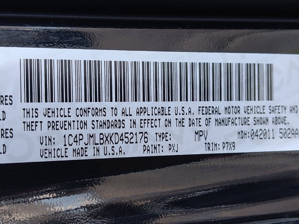 Used 2019 Jeep Cherokee Latitude Plus AWD/4WD image 33