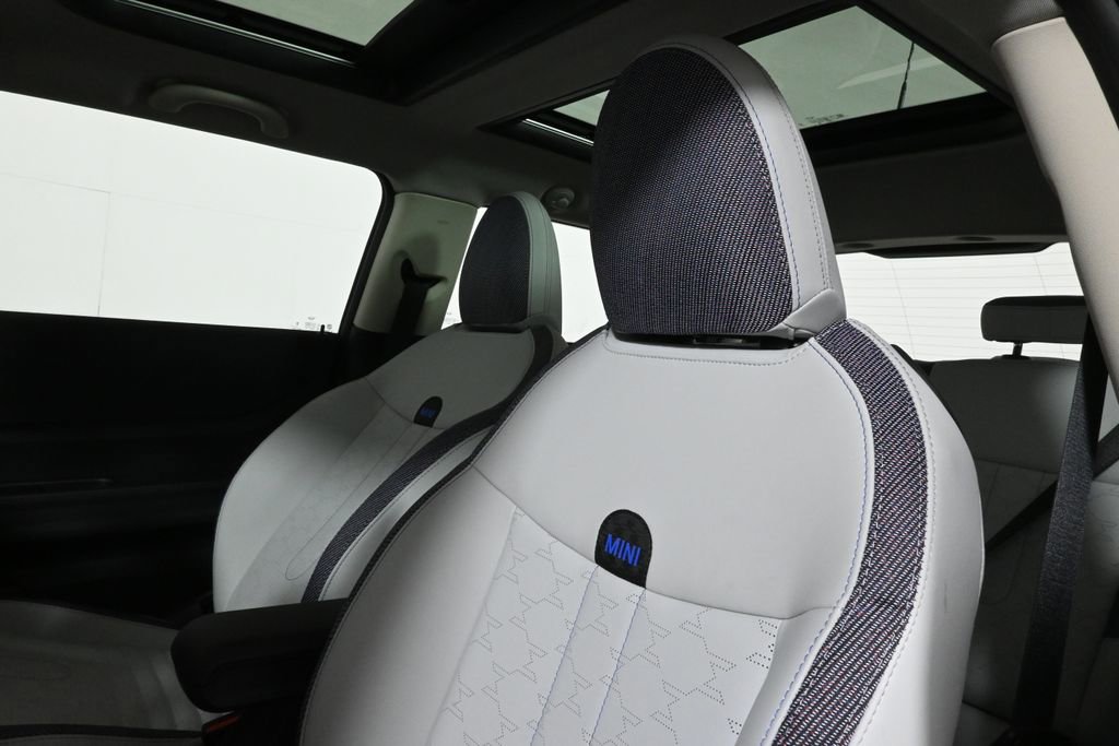 Used 2025 MINI Cooper S image 16
