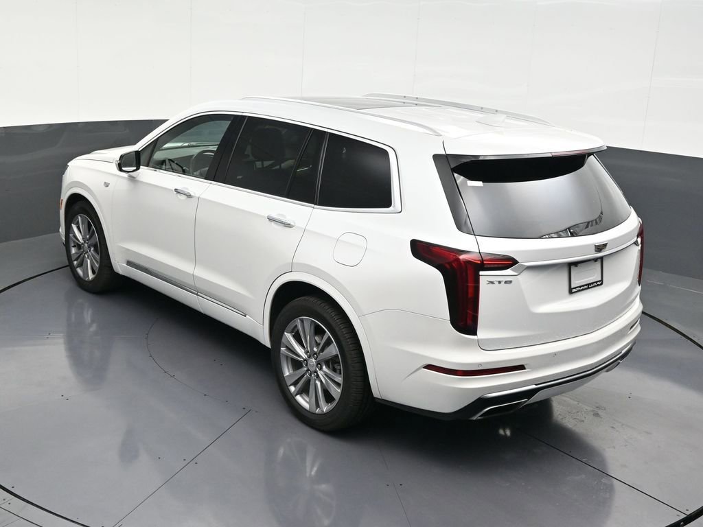 Used 2023 Cadillac XT6 Premium Luxury image 18