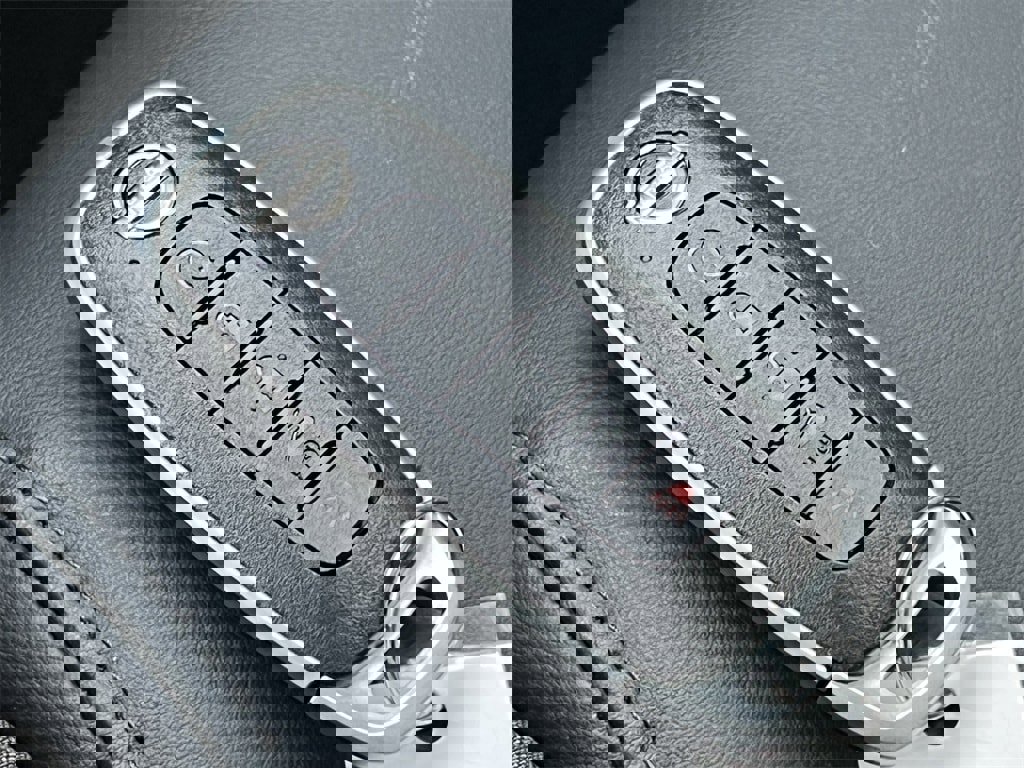 New 2026 Nissan Pathfinder SL image 32